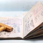 asesoria-migratoria-documentos-pasaporte-sello-bioperitus Asesoría migratoria profesional con documentos, pasaporte y sello oficial — BioPeritus Traducciones.